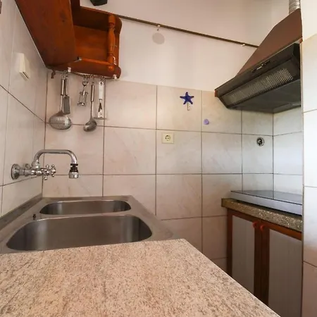 Kostanjevac Apartman *